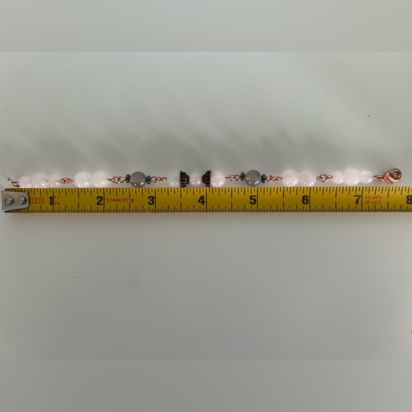 “New” Rosy Gemstone Bracelet - Picture 3 of 4